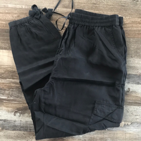 Nanette Lepore Pants - Nanette Lepore black cargo pants